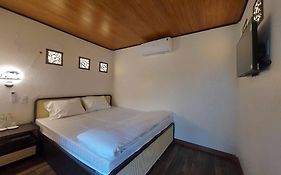 Dong Van B&B